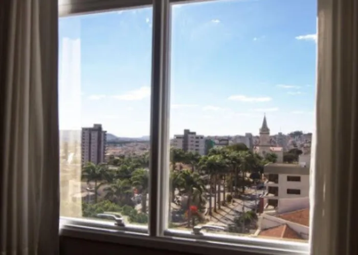 Fratele Business Hotel
